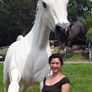 Meet your Posher, Roxanna